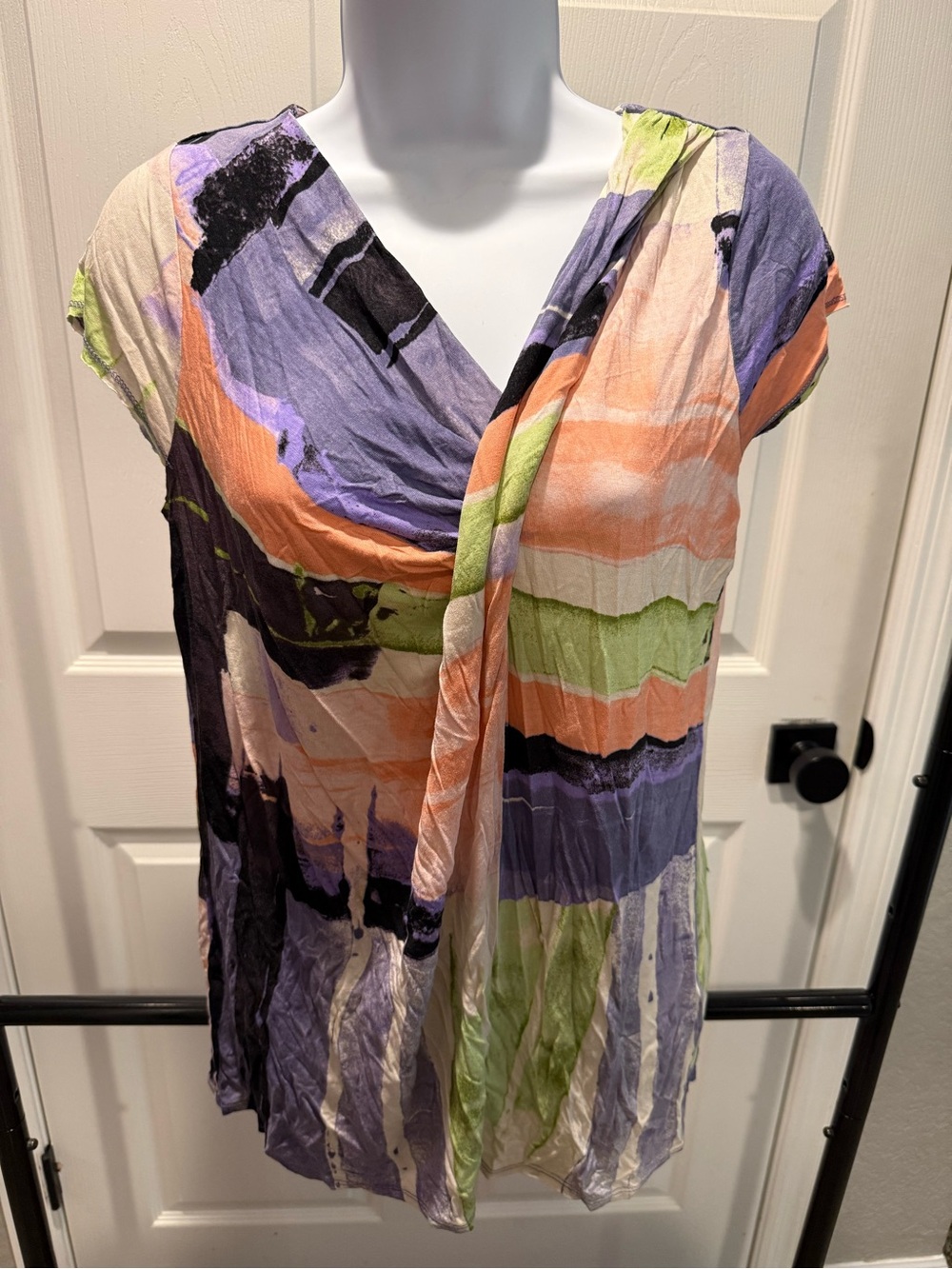 Simply Vera Vera Wang Abstract Draped Top in Purple, Peach & Green